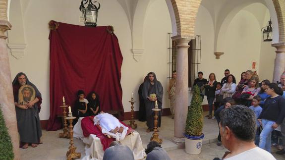 Cómo se enterraba a una mujer en la época romana en Antequera