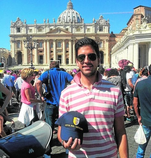 Ramón Aranda estuvo seis meses en Roma. :: cRÓNICA
