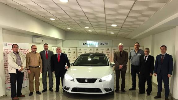 Seat entrega un vehículo al Politécnico Jesús Marín para las prácticas de alumnos