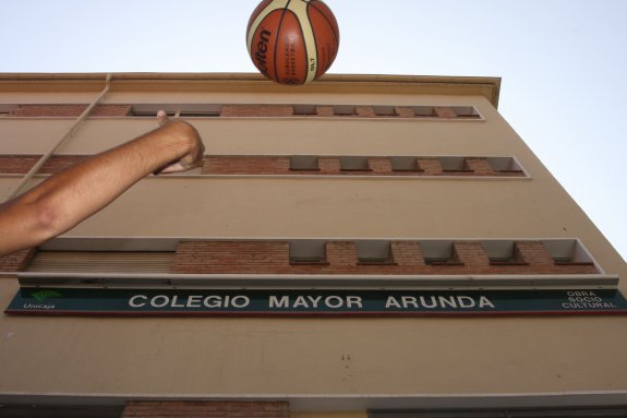 La residencia se utilizó en los últimos tiempos para deportistas. :: sur