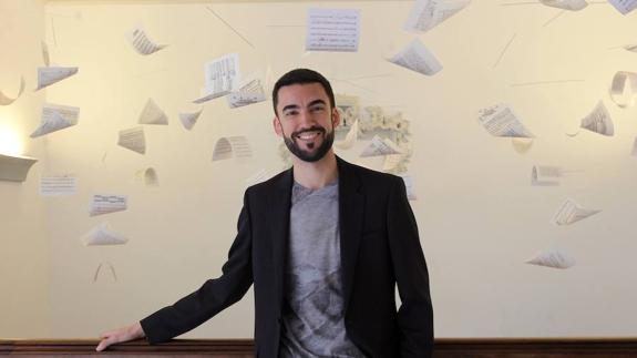 Pablo Trujillo posa en el Museo Interactivo de la Música de Málaga.