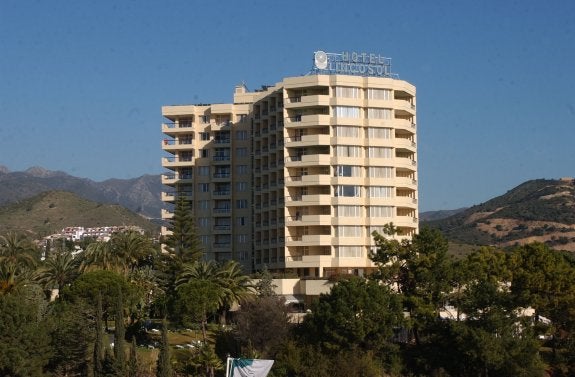 Una filial del Banco Sabadell compra el Hotel Incosol de Marbella para reflotarlo