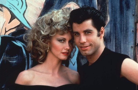 Olivia Newton-John y John Travolta, en 1978, en una imagen promocional de 'Grease'. 