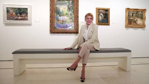 Carmen Thyssen posa en las salas del museo que lleva su nombre en Málaga.