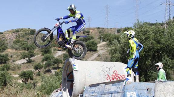 El espectáculo del Trial Ciudad de Málaga, en el Puerto de la Torre