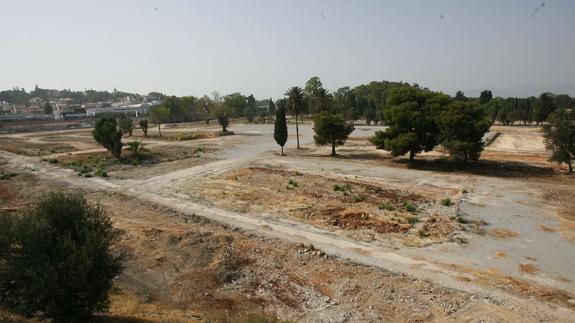 Terrenos del antiguo campamento Benítez.