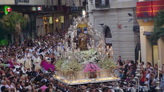 Imagen de archivo de la procesión de la Virgen de la Victoria.