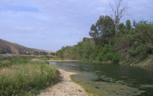 PARAJE. El río Grande, a su paso por la Aljaima. / J. J. B.