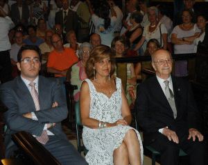 RECONOCIMIENTOS. De izquierda a Derecha, Vega, Moreno y Rodríguez Troncoso. / SUR