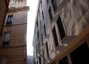 SUBIDA. El coste de la vivienda de segunda mano superó en septiembre los 1.900 euros . / SKM