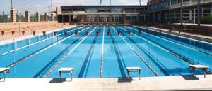 La ELA de Facinas saca a licitación la piscina pública