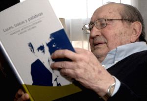 DESPEDIDA. El autor de 'El camino' da su obra por «concluida». / NACHO GALLEGO. EFE