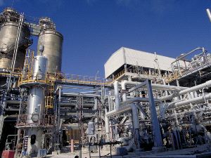 Imagen de las instalaciones de la fábrica del grupo Cepsa. / SUR