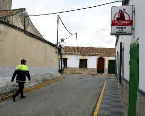 Asesinan de varias cuchilladas al propietario de un bar de Puente Mayorga