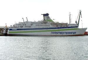 BARCO. Uno de los ferrys que cubre el viaje con Melilla.