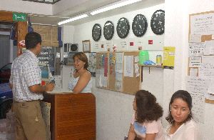 Los inmigrantes se asientan en los barrios populares atraídos por alquileres más baratos