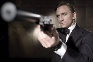 REGRESO. Daniel Craig se introduce de nuevo en la piel del agente 007 en         la película número 22 de la saga Bond, que se estrenará en España el próximo mes de noviembre. / SUR