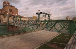 Un documental rescata el origen y la construcción del puente de los alemanes