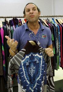 Custo Dalmau acusa a Desigual de imitar su marca y modelos