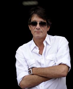 PERIODISTA Y ESCRITOR. Rafael Viso. / JOSÉ LUIS ROCA