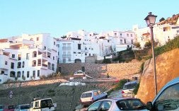 Frigiliana culmina las obras de su primer jardín botánico