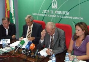 F. Bravo (izda), R. Martín, R. España y Silvia López. / S. B.