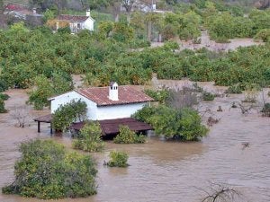 Las fuertes precipitaciones inundaron diseminados en Jimera de Líbar, donde se tuvo que evacuar a seis familias que quedaron realojadas en un hotel. ::                             SECRET ANDALUCÍA