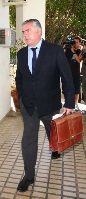 El fiscal Anticorrupción Juan Carlos López Caballero. ::
JOSELE-LANZA