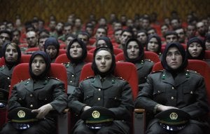 Las mujeres vuelven a servir en el Ejército afgano 30 años después