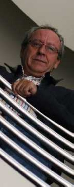 Rafael Ábalos. ::
C. HERNÁNDEZ