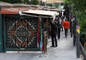 La calle Voluntariado Malagueño es una estrecha vía peatonal con poco tránsito. ::                             ÁLVARO CABRERA