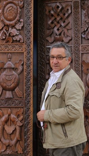 Pedro Gómez: «Después de dejar la Iglesia, cantaba por la calle»