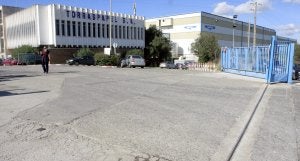 Los extrabajadores de Torraspapel se reúnen con responsables de la Junta