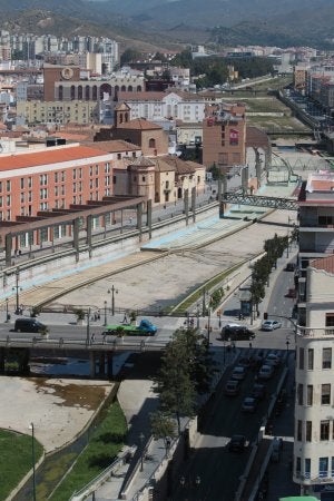 El concurso de ideas quedará resuelto para la primavera de 2012 si se activa el mes que viene. ::                             A. SALAS