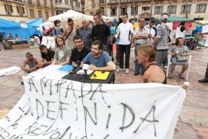 Un momento de la rueda de prensa de ayer. ::
CARLOS MORET