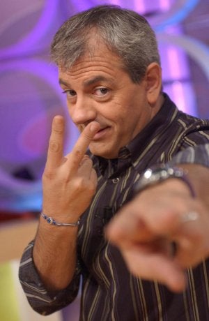 Carlos Sobera, actor y presentador: «Necesito quince vidas para ligar como Julio Iglesias»