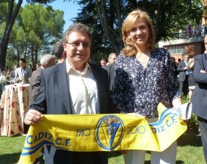 La Infanta Cristina, junto a David Almorza. :: L. V.