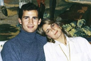 Isabel Sartorius fue durante unos años la novia oficiosa del Príncipe. Ahora desvela que la Reina no tuvo nada que ver en su ruptura.
