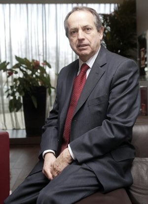 Juan José Toribio, economista: «Va a ser imprescindible hacer retoques en el estado del bienestar»