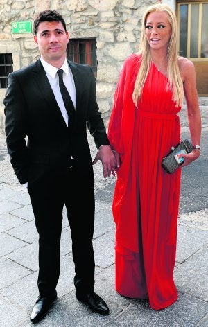 Belén Esteban y Fran llevan cuatro años casados e incontables crisis de pareja. ::
GTRES