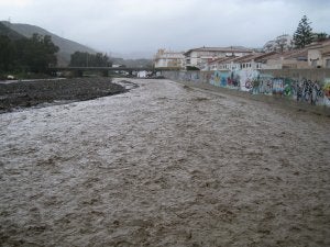 Los técnicos de Urbanismo apuestan por tomar el actual trazado del arroyo Totalán como límite. :: SUR