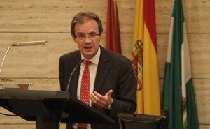 «España va por el camino correcto porque está haciendo los deberes»