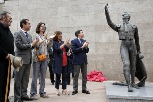 La estatua. ::
EFE