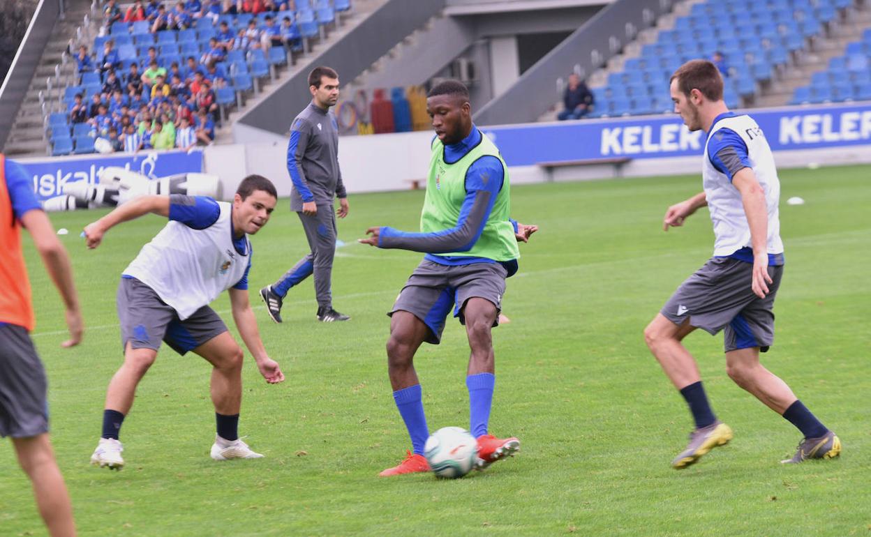 Sagnan, durante el entrenamiento de la Real Sociedad.