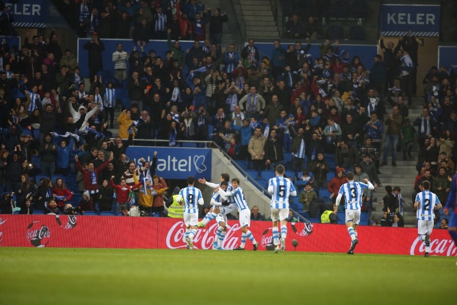 La Real Sociedad vence 4-1 al Eibar en el Reale Arena. 