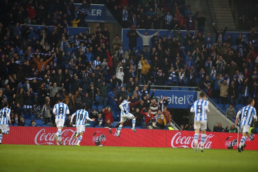 La Real Sociedad vence 4-1 al Eibar en el Reale Arena. 