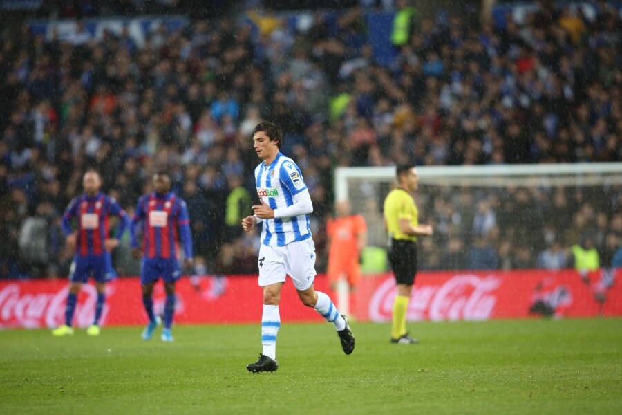 La Real Sociedad vence 4-1 al Eibar en el Reale Arena. 