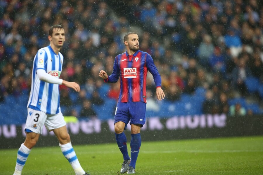 La Real Sociedad vence 4-1 al Eibar en el Reale Arena. 