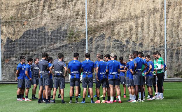 Real Sociedad: Barrenetxea participa en el último entrenamiento antes del partido contra el Espanyol