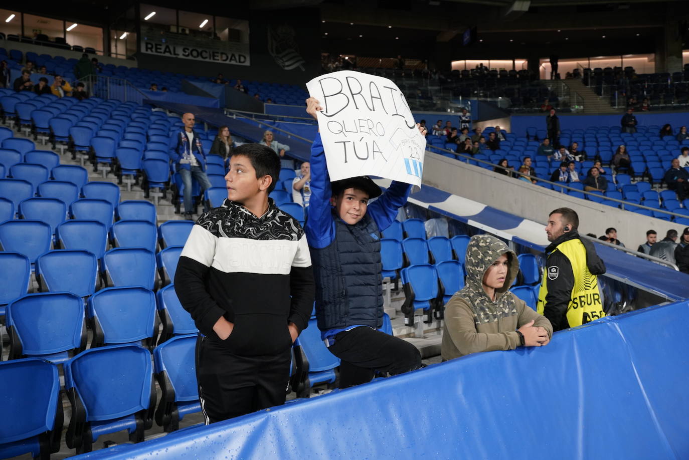 Fotos: ¿Has estado en el Reale Arena? ¡Búscate en la grada!